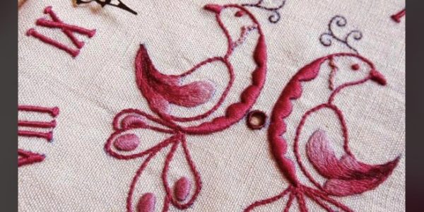 Idee Ago & Filo | Stoffa fantasia uccelli orologio
